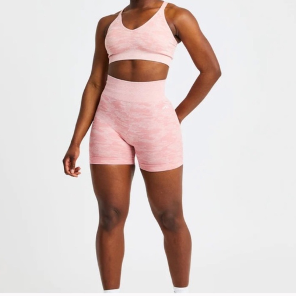 AYBL Evolve Pink Camo Gum Shorts. Size Small.